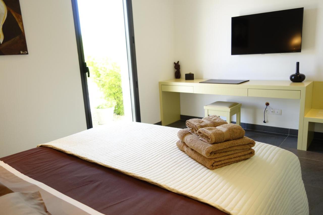 Villa Otilia-Bed And Breakfast-Chambres D'Hotes En Provence Rians  Екстериор снимка